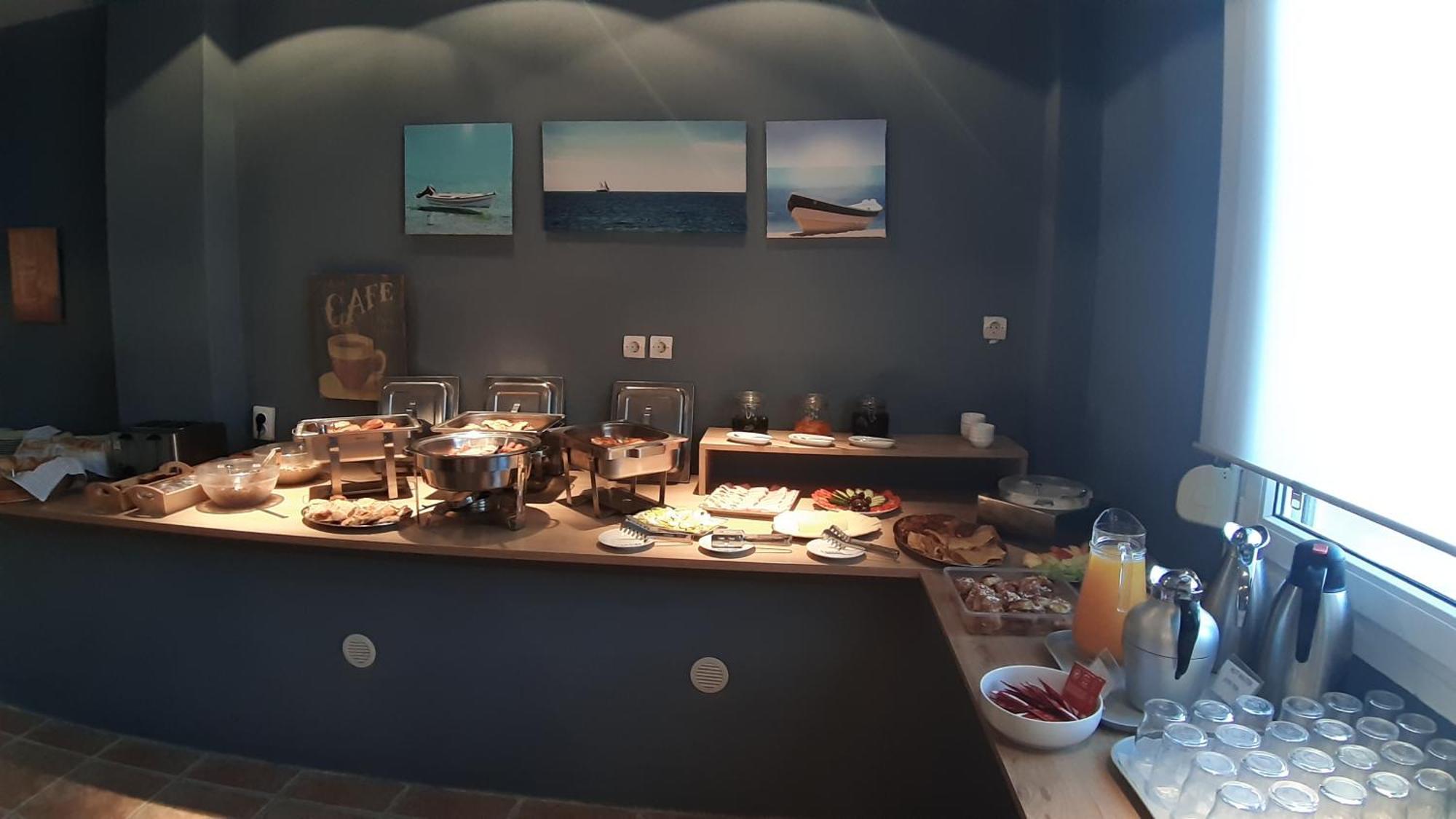Ydna Family Hotel Apartments Possidi Ngoại thất bức ảnh