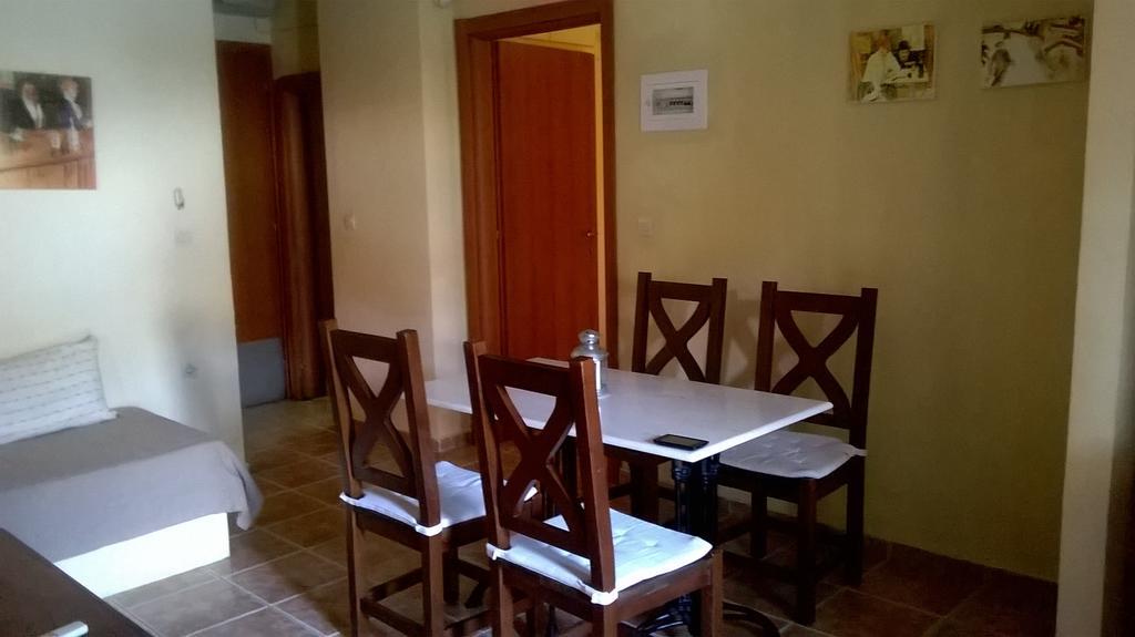 Ydna Family Hotel Apartments Possidi Phòng bức ảnh