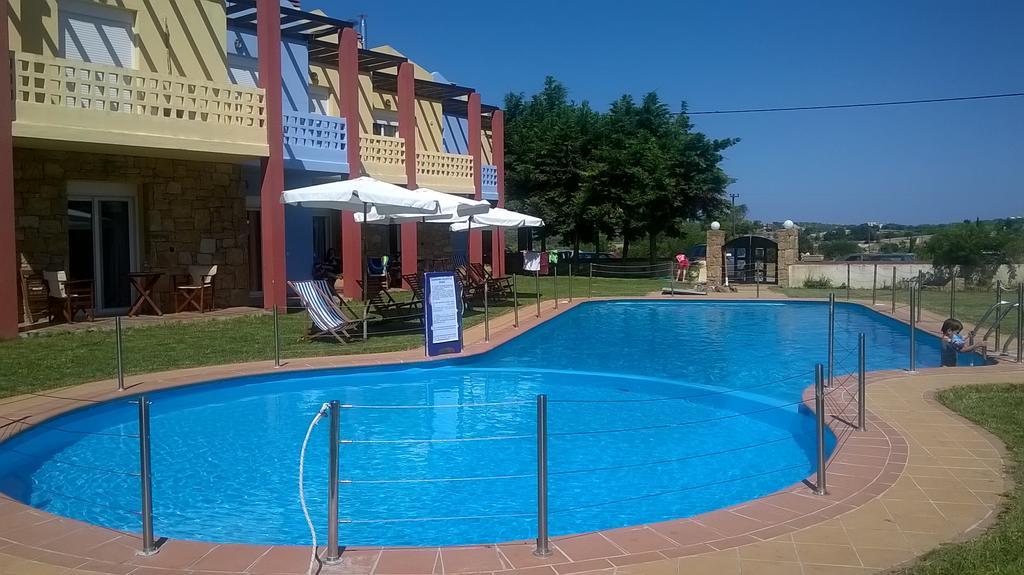 Ydna Family Hotel Apartments Possidi Ngoại thất bức ảnh